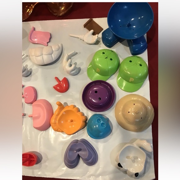 Mr. Potato Head hasbro vintage Large 14" Container, 31 Bodies Arms Legs Face LOT - Picture 3 of 11